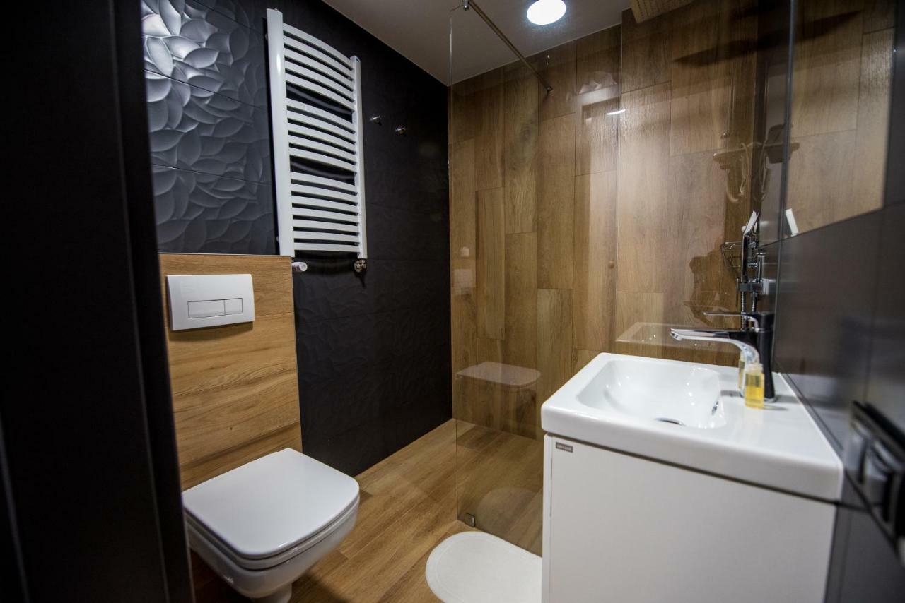 Sport Rooms Спала Екстериор снимка