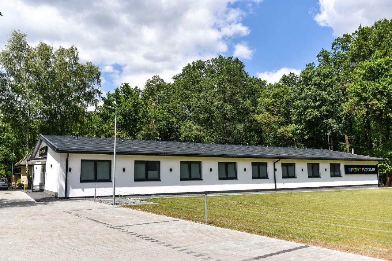 Sport Rooms Спала Екстериор снимка